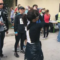 Solinada, ščepec soli prek ramena za srečo 