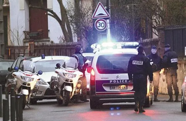 Policijska akcija pred stanovanjem osumljenca v Toulousu