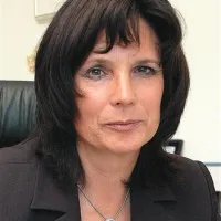 Mirjam Božič: “Načeloma  je racionalizacija smiselna, a država ne sme pretirano varčevati na način, da bi se zaradi tega zmanjšala potrošnja” 