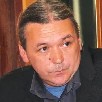 Vlado Peruničič: “Prioriteta na teh šolah je obnova strehe, oken, fasad. Ko bomo vse to naredili, bomo menjali tudi kotlovnice.”