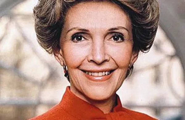Nancy Reagan bo na filmskem platnu upodobila Jane Fonda