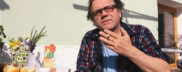 Franjo Frančič: “Domovina je izrazito avtobiografska, poznejše knjige pa precej manj, čeprav so drugi pisali, da so. Ampak 38 žensk v treh dneh, dajte no!”