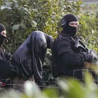 Francoska policija je aretirala 20 domnevnih islamistov