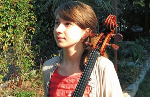 Violončelistka Lucija Furlani
