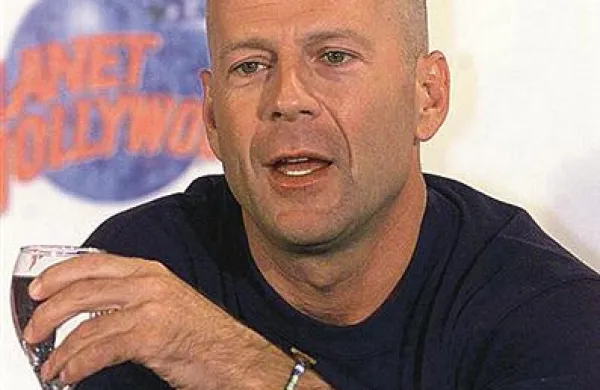 Ameriški igralec Bruce Willis je četrtič postal očka