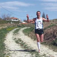 V cilj prihaja zmagovalec Lojze Primožič