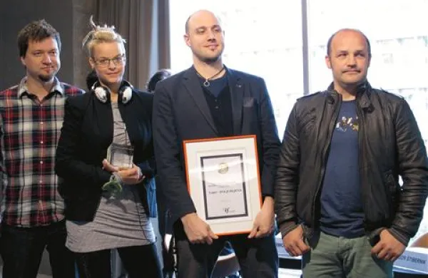  Skladba Poljubljena skupine Tabu je postala najbolj predvajana skladba v letu 2011