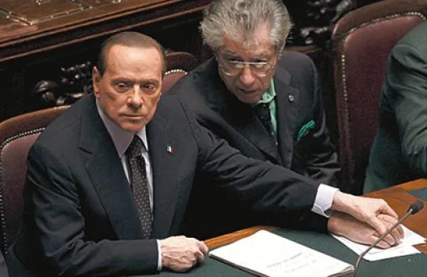 Silvio Berlusconi se iz politike seli v akademsko sfero