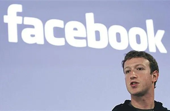 Mark Zuckerberg je kupil Instagram