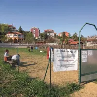 Lucijsko igrišče za pse se je dobro obneslo, čeprav je sredi urbanega okolja