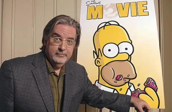 Simpsonovi so na sporedu malih ekranov od leta 1989 ter veljajo za najdlje trajajočo ameriško animirano serijo in pravi kulturni fenomen