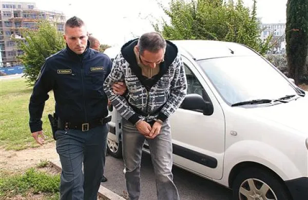Romun je osumljen tudi posilstva dekleta v Lizboni