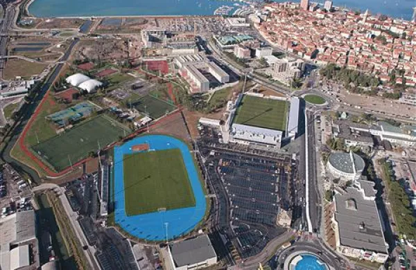 Kriminalisti “kopljejo” po papirjih, povezanih z gradnjo stadiona Bonifika