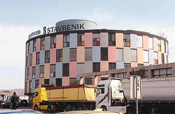 Družba CPG je postala večinski, 51,01-odstotni lastnik Stavbenika