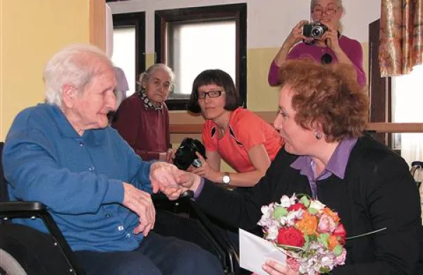 Mirka (Bogomira) Merkelj je dopolnila 102 leti