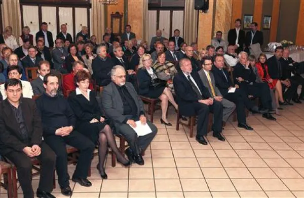 Zbor za republiko je  dobil  podružnico v Istri 