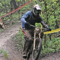 Zmagovalec Nejc Rutar  je spust v Avčah odnesel brez padca