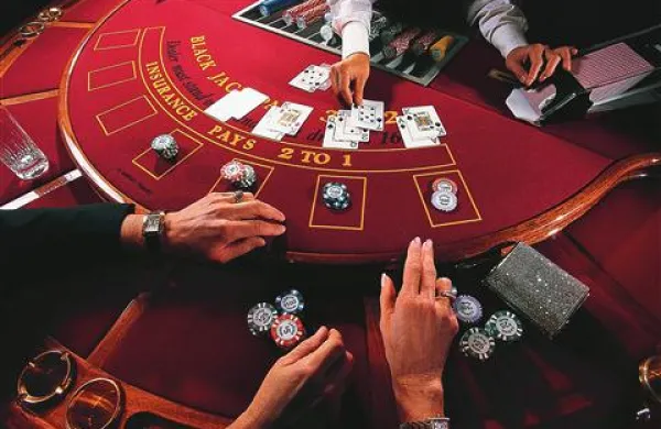 Z goljufanjem pri blackjacku naj bi priigrali 68.000 evrov