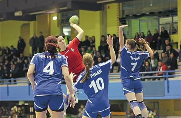 Pirančanke so potrdile primat med primorskimi ženskimi moštvi
