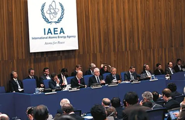 Slovenski inšpektor IAEA se je v prometni nesreči v Iranu lažje poškodoval