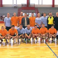 Skupinski posnetek članov