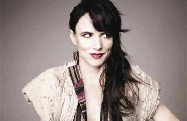 Hollywoodska igralka Juliette Lewis bo zaigrala v remaku filma Cabirijine noči (Le notti di Cabiria) režiserja Federica Fellinija
