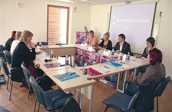 Središče Rotunda bo prvo desetletje svojega delovanja zapečatilo z 8. festivalom Anabdi, na katerem bodo gostili Josipo Lisac