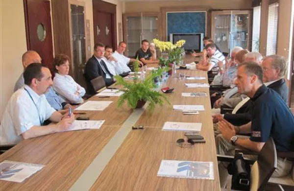 Včeraj so se na omizju v sklopu Internautice pogovarjali o prihodnosti izobraževanja slovenskih pomorščakov