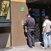 Med hišnimi preiskavami v Ljubljani so sodelovali tudi pripadniki specialne enote
