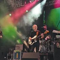 V drugem delu Marinade je za zabavo skrbel Bajaga s svojimi Instruktori