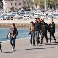 V nedeljo na  semedelski promenadi