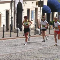 Norica zmaguje. Z leve: sedemkratna zaporedna zmagovalka Valerija Mrak, Danica Kovačič, Katja Rakušček.