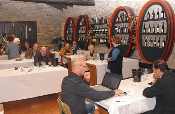 Ocenjevalna komisija je dober teden pred Praznikom refoška ocenila 147 vzorcev vin