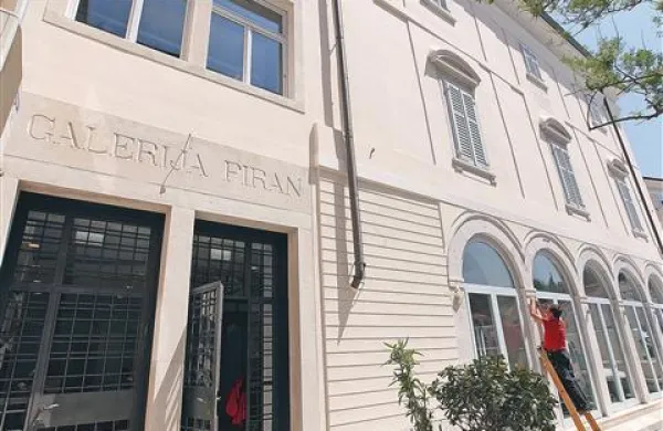 Stara galerija v novi preobleki