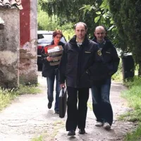 Kriminalisti so malo po 11. uri sklenili hišno preiskavo na domu direktorice piranskega pomorskega muzeja Martine Gamboz v Seči