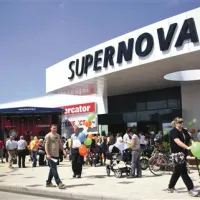 Po Mercatoru in Qlandiji je Supernova že tretji večji nakupovalni center v Novi Gorici, ki cilja tudi na italijanske kupce 