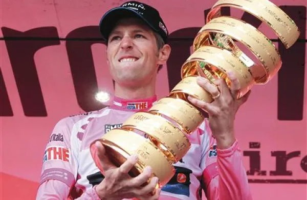 Ryder Hesjedal (Garmin) je  svoji državi priboril sploh prvo zmago na Giru