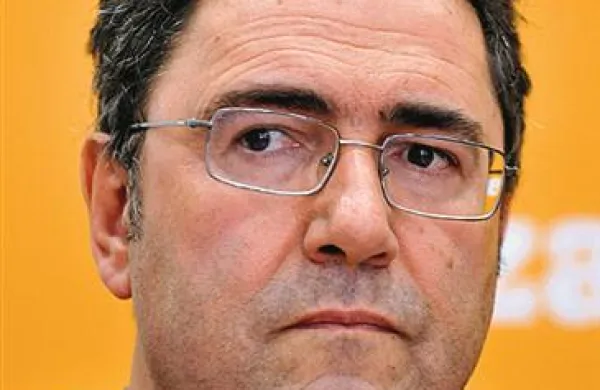 Franco Juri  razmišlja o ustavni presoji predlaganega zakona o poslancih 