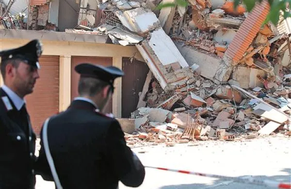 Potres terjal nove žrtve v Italiji, treslo je tudi pri nas