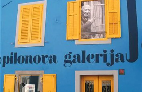 Izbor grafičnih del iz zbirk galerije bo na ogled do 16. junija