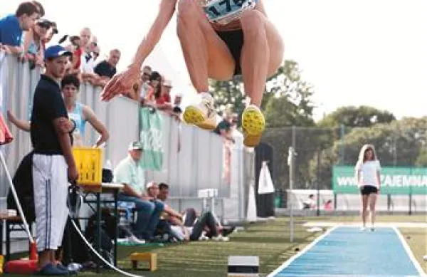 Ljubljanska olimpijka Marija Šestak je solidno tekmovala v rezervni disciplini - skoku v daljino
