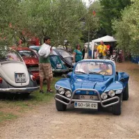 Na Belveder se je v petek pripeljalo približno 85 vozil iz Slovenije, Nemčije, Avstrije, Italije, Hrvaške, in Srbije