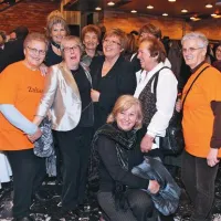 Nekaj članic Skupine je bilo ob svoji strokovni vodji Jadranki Vrh Jermančič (peta z leve) tudi, ko je postala Osebnost Primorske leta 2011 