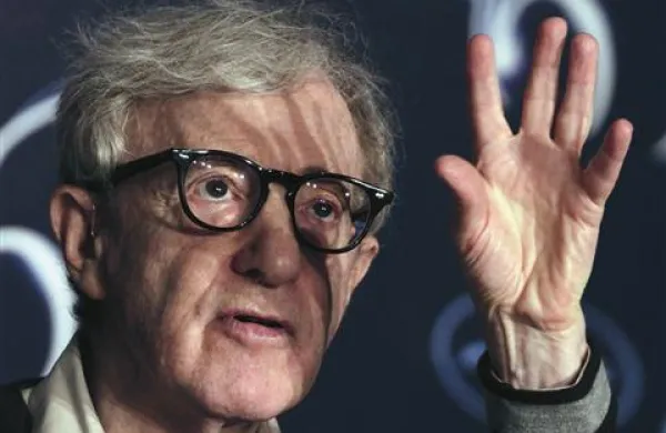 Woody Allen že snuje nov filmski projekt z zvezdniško igralsko zasedbo