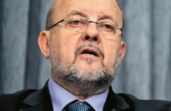 Ljubljansko okrožno državno tožilstvo je predsednika SNS Zmaga Jelinčiča Plemenitega obtožilo žaljive obdolžitve nekdanje ministrice za notranje zadeve Katarine Kresal