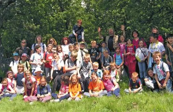 Konec maja so na podružnični šoli v Lokvi pripravili tradicionalno srečanje z učenci iz Bazovice