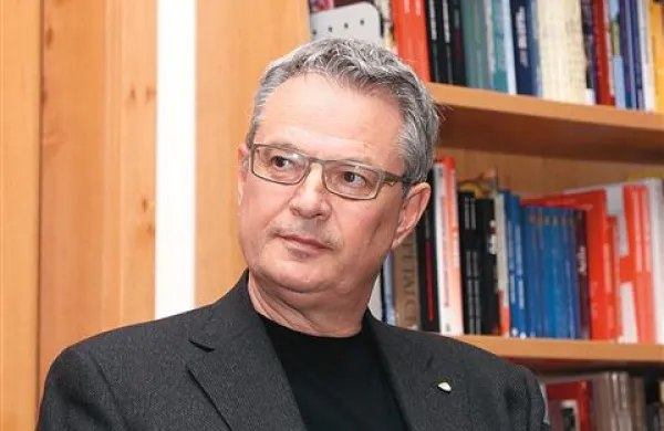 Marko Pavliha: “Italija si že vrsto let intenzivno prizadeva, da bi omejila geostrateški položaj Luke Koper in Slovenije” 