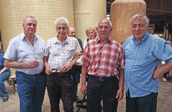 Na izletu s Primorskimi novicami so se srečali tudi štirje nekdanji nogometaši Andrej Ogrizek, Gvido Trebec, Stane Glažar in Brane Fatur
