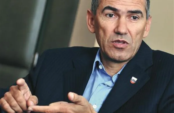 Janez Janša se bo jutri sestal z Mariem Montijem