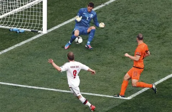 Tako je Michael Krohn-Dehli priigral Dancem tri točke v dvoboju z Nizozemci